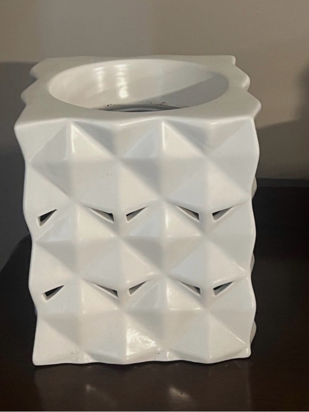 Yankee Candle Scenterpiece Works Great MeltCup Warmer Deluxe White Geometric